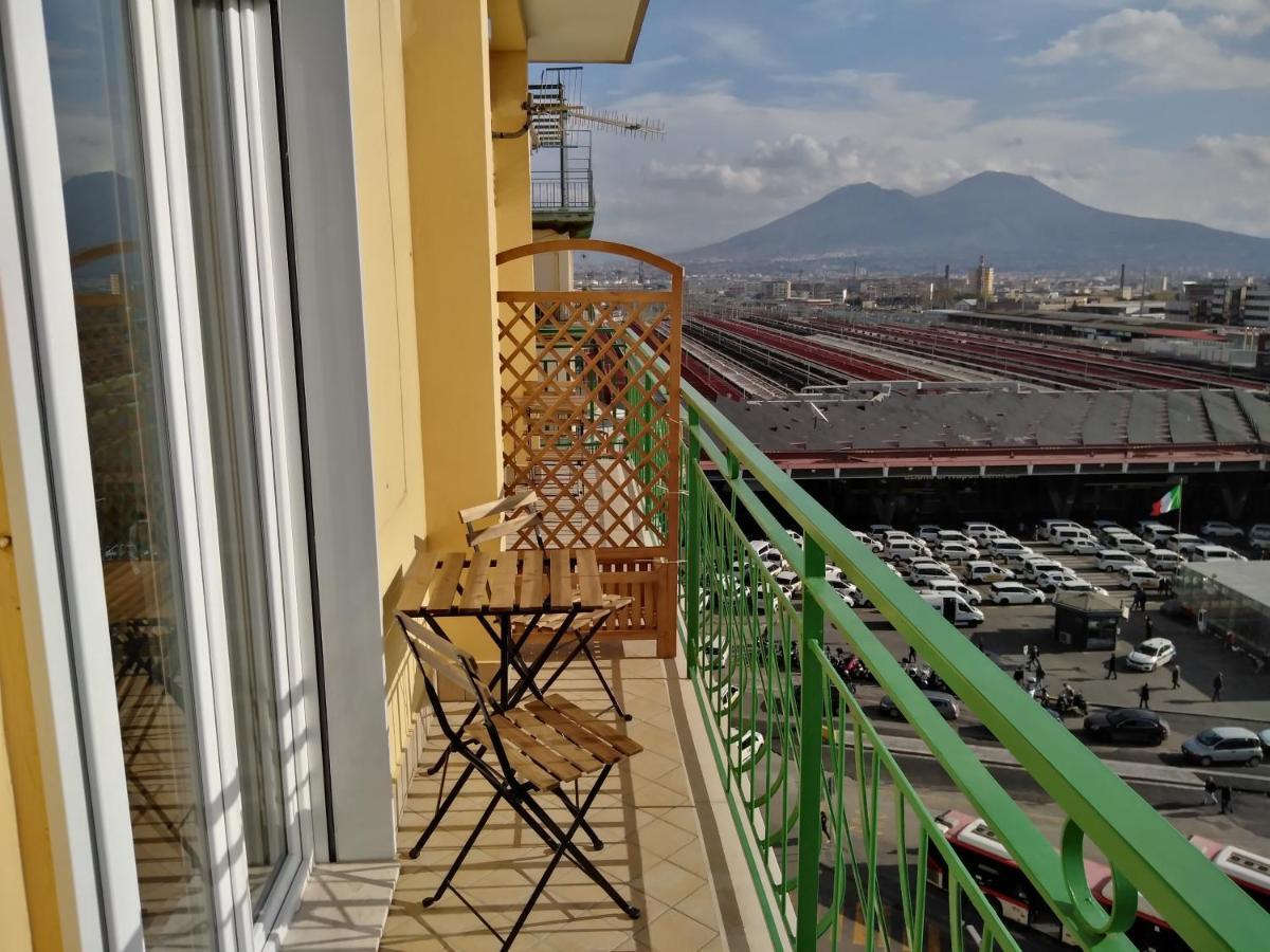 Delia & Gallery * Napoli